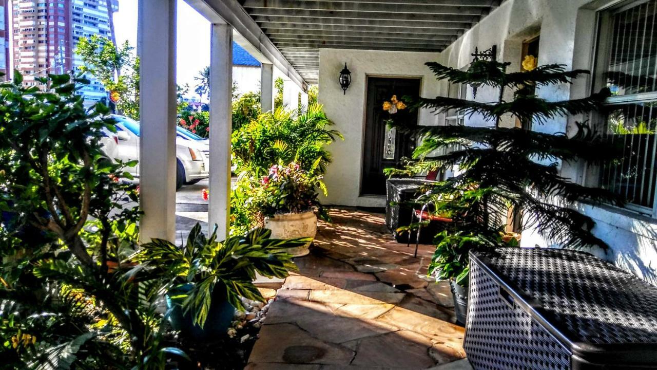 Boca Ciega Bay Apartment セント・ピート・ビーチ エクステリア 写真